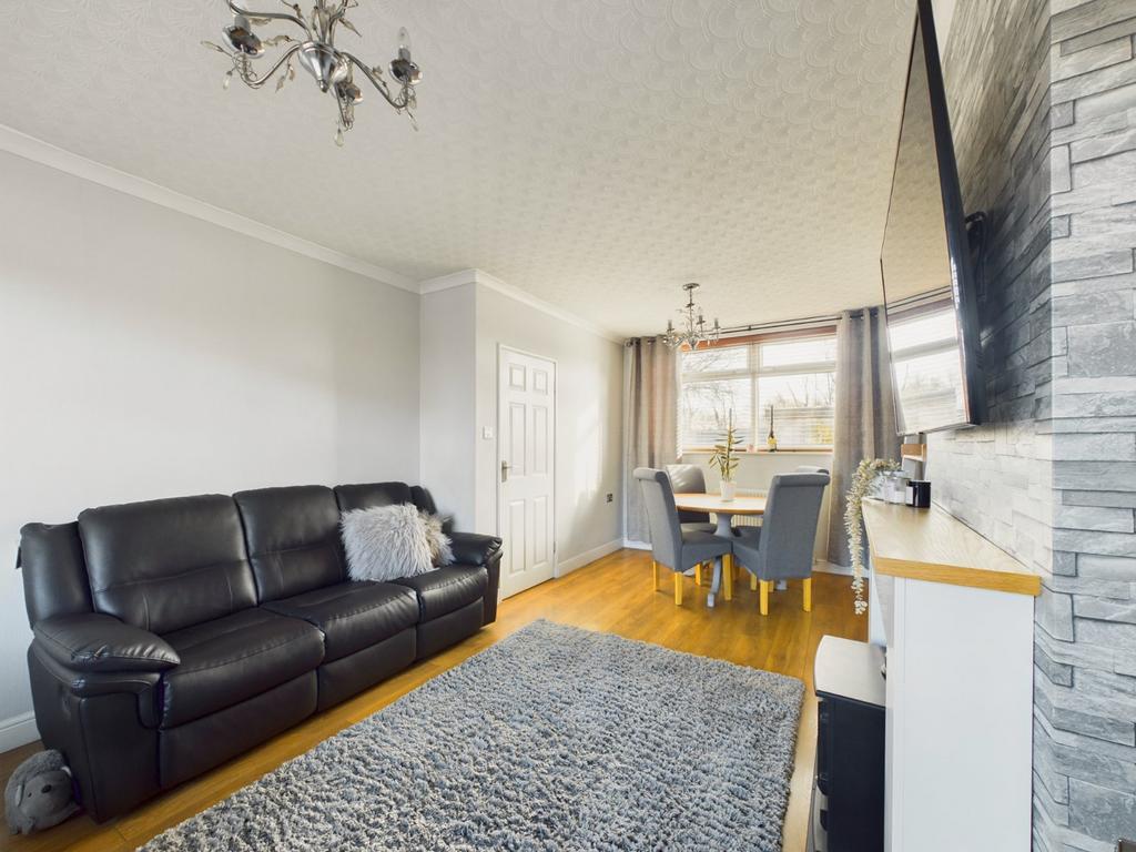 Sitting/Dining Room