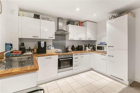 2 bedroom flat for sale, Harpenden AL5