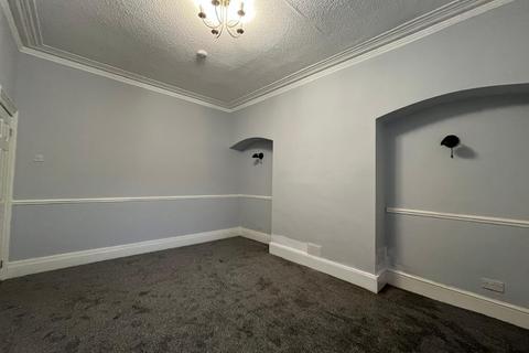 2 bedroom apartment to rent, Stanhope Road, South Shields, Tyne and Wear, NE33