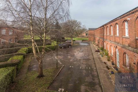 6 Upper Cloister Walk, Exminster, Exeter, EX6 8TY