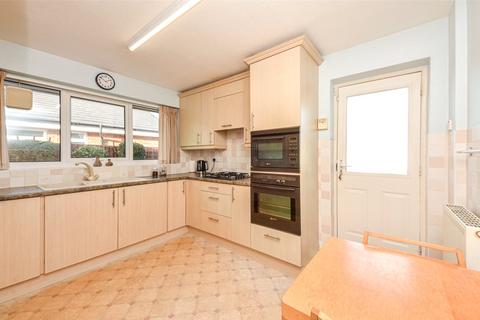 3 bedroom bungalow for sale, Llys Gwyn, Penrhyn Bay, Llandudno, Conwy, LL30