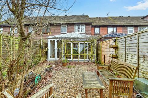 2 bedroom terraced house for sale, Poynings Road, Crawley RH11