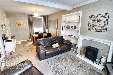 2 bedroom end of terrace house for sale, Rheolau Terrace, Pontypridd