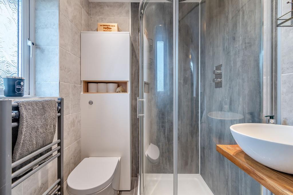 Ensuite