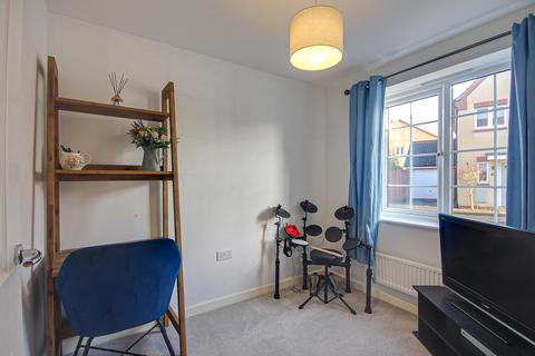 16 Attlebridge Way Kingsway, Quedgeley, Gloucester, GL2 2HY