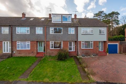 4 bedroom terraced house for sale, Lanfranc Gardens, Harbledown