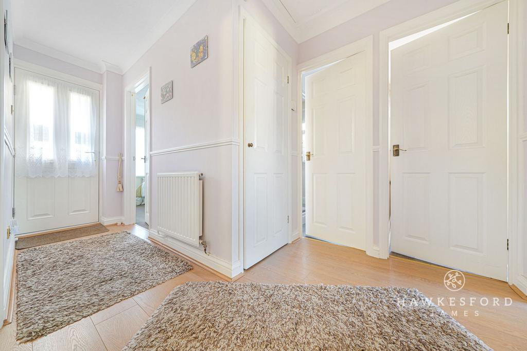 Rosemary Avenue, Minster on Sea - Entrance hall