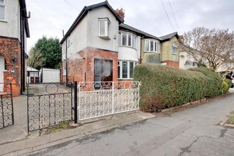 4 bedroom semi-detached house for sale, Anlaby Park Road North, Hull