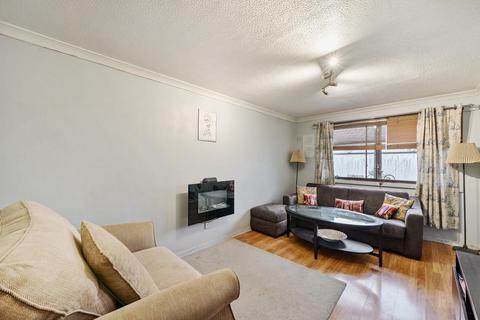 1 bedroom maisonette for sale, Douglas Bader House,  Isleworth,  TW7,  TW7