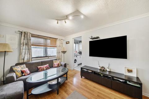 1 bedroom maisonette for sale, Douglas Bader House,  Isleworth,  TW7,  TW7