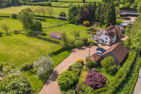 5 bedroom detached house for sale, City Road, High Wycombe HP14