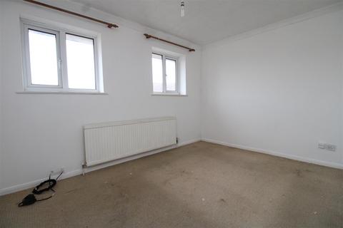 2 bedroom semi-detached house to rent, Medeswell, Orton Malborne, Peterborough