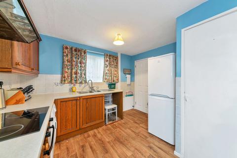 3 bedroom end of terrace house for sale, Hawthorn Way, Royston SG8