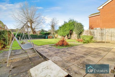 49 Jacklin Drive, Coventry, CV3 6QG