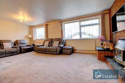 49 Jacklin Drive, Coventry, CV3 6QG