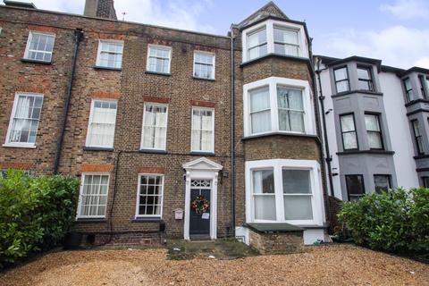 1 bedroom ground floor flat to rent, Whipps Cross Road, London, Greater London, E11