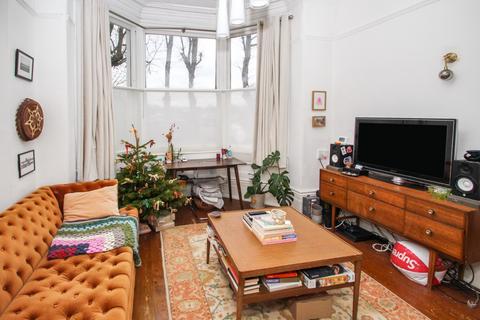 1 bedroom ground floor flat to rent, Whipps Cross Road, London, Greater London, E11