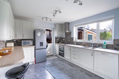 2 bedroom detached bungalow for sale, Broad Lane, Cottenham, CB24