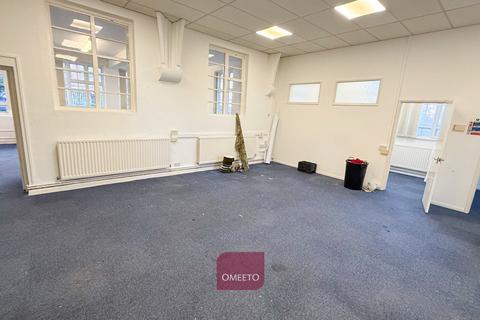 Office to rent, Uttoxeter New Road, Derby DE22