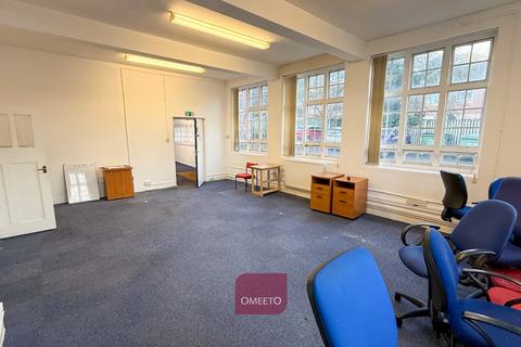 Office to rent, Uttoxeter New Road, Derby DE22