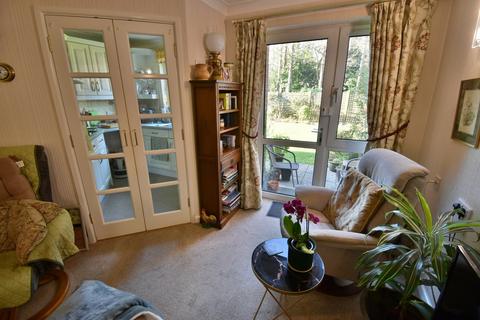2 bedroom retirement property for sale, Glenmoor Road, West Parley, Ferndown, BH22