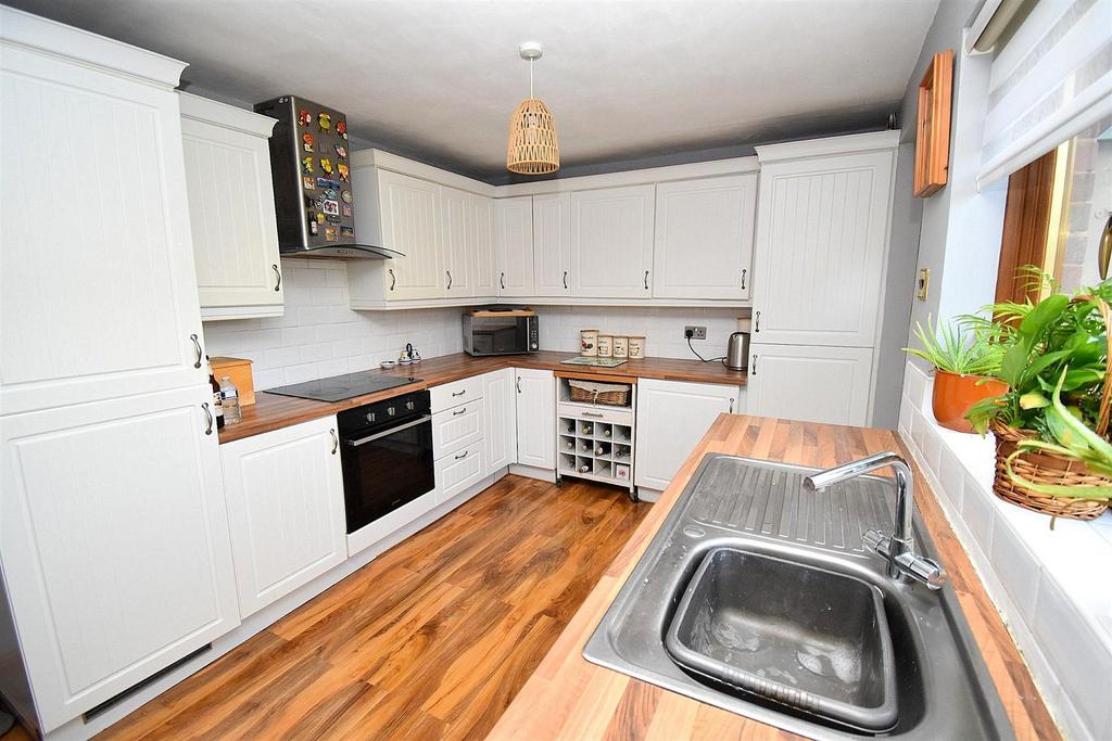 Kitchen.jpg
