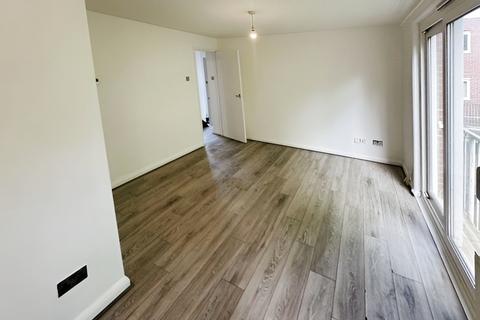 Studio to rent, Gravel Hill Close Bexleyheath DA6