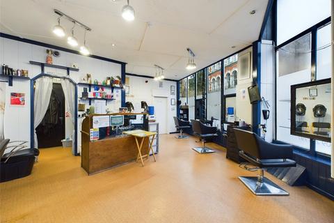 3 bedroom property for sale, High Street, Holsworthy, Devon