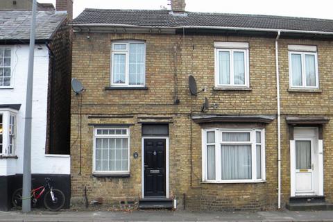 2 bedroom terraced house for sale, Watling Street, Milton Keynes MK2