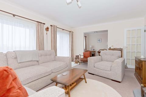 2 bedroom apartment for sale, Seafield Avenue, Goring-By-Sea