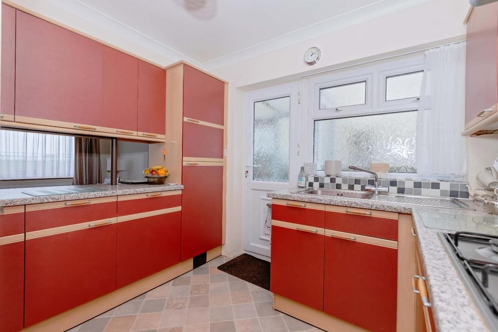 Seafield Ave 13.jpg