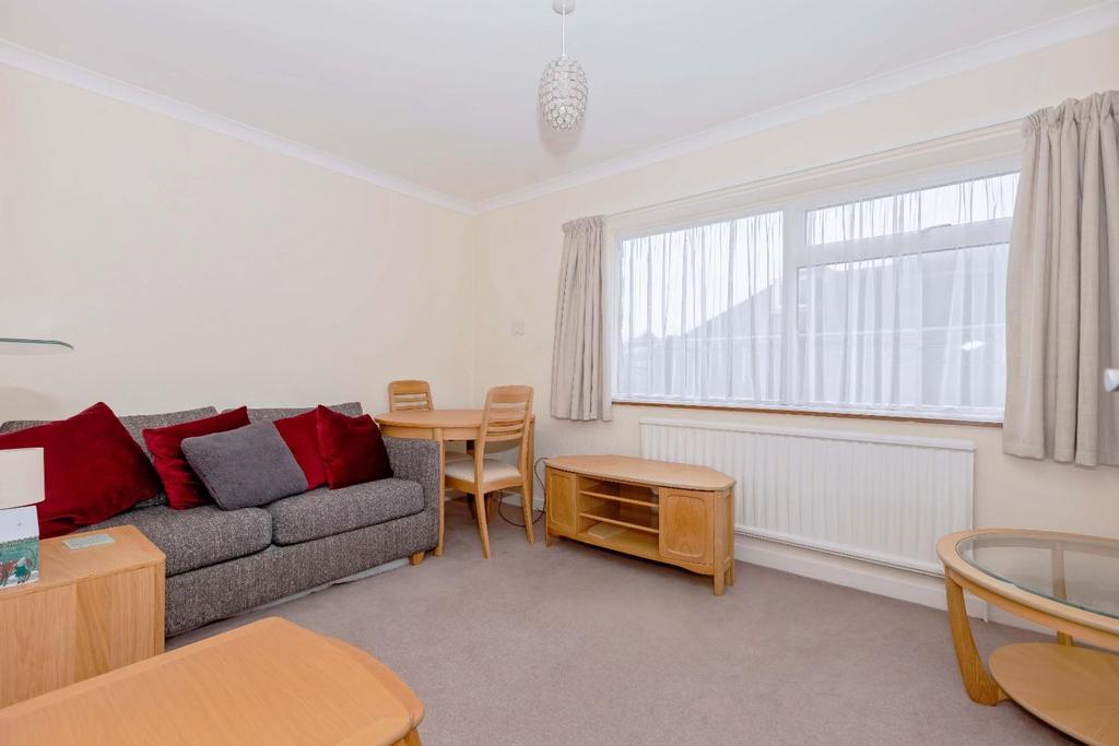 Seafield Ave 15.jpg
