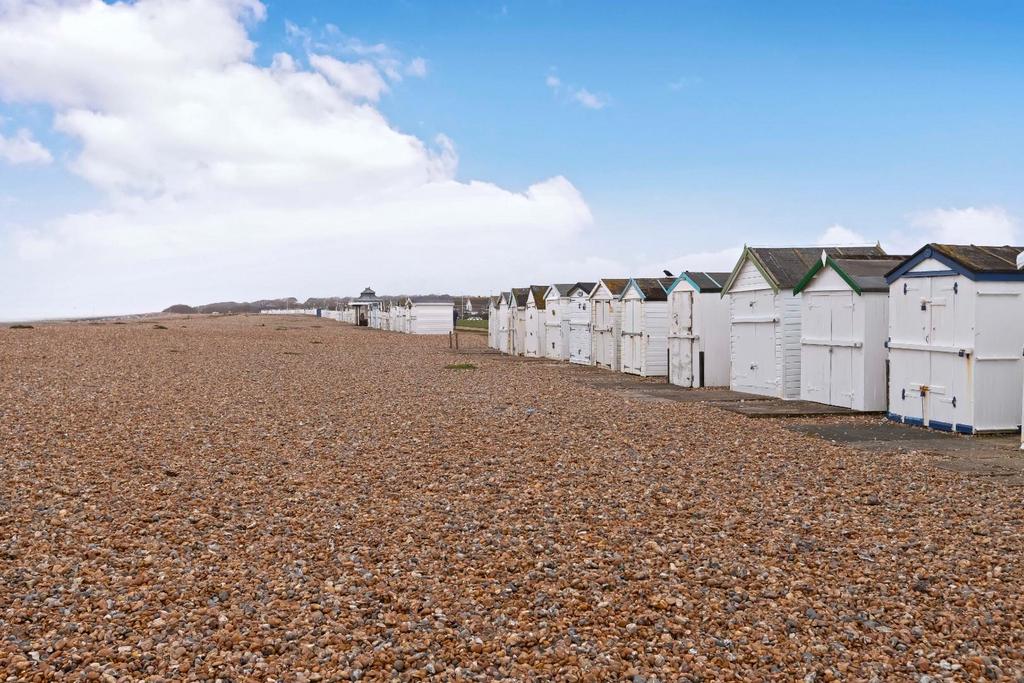 Seafield Ave 1.jpg