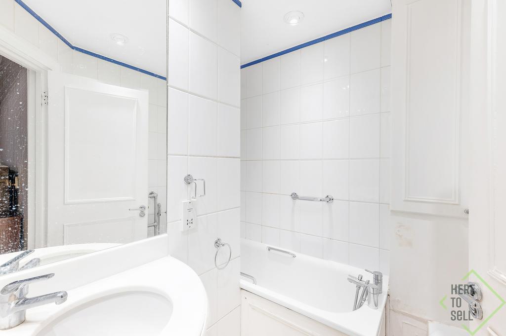 12 Princes Court Hi-10
