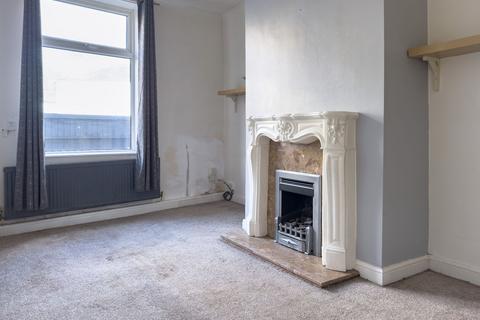 2 bedroom terraced house for sale, Carr Street, Brighouse, HD6 4AZ