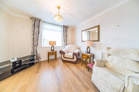 4 bedroom end of terrace house for sale, Round Hey, Stockbridge Village, Merseyside