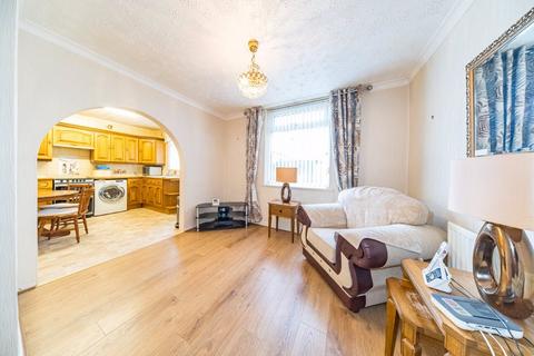 4 bedroom end of terrace house for sale, Round Hey, Stockbridge Village, Merseyside