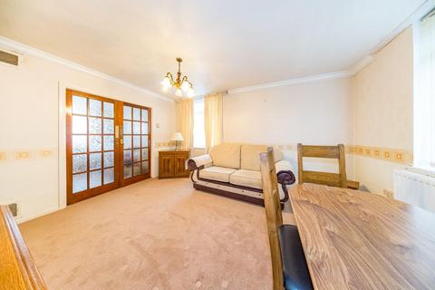 4 bedroom end of terrace house for sale, Round Hey, Stockbridge Village, Merseyside