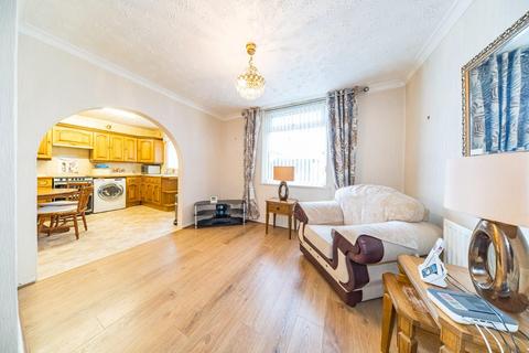 4 bedroom end of terrace house for sale, Round Hey, Stockbridge Village, Merseyside