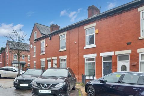 2 bedroom terraced house to rent, Stainer Street, Manchester M12