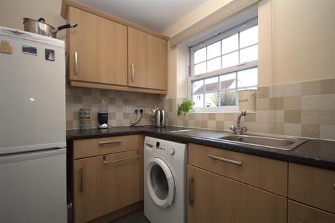 2 bedroom apartment for sale, Kings Avenue, Ely CB7