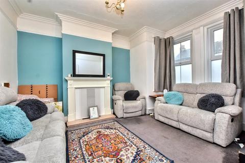 3 bedroom terraced house for sale, Channel View Road, Eastbourne