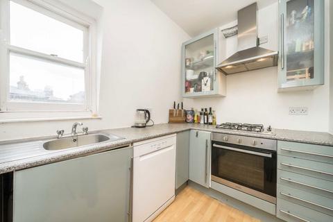 2 bedroom flat to rent, Essex Road, London N1