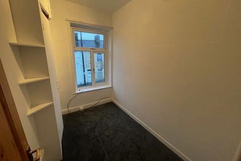 3 bedroom terraced house to rent, Springhill Road, Accrington, Lancashire