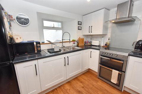 2 bedroom terraced house for sale, College Street, Camborne