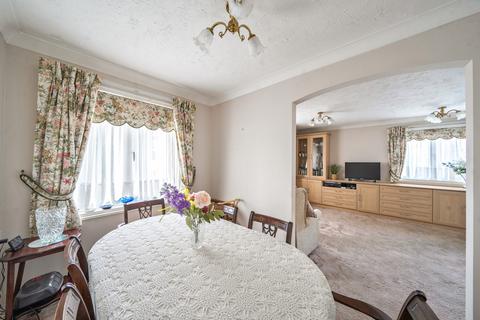 undefined, Pembroke Lodge, Du Cros Drive, Stanmore