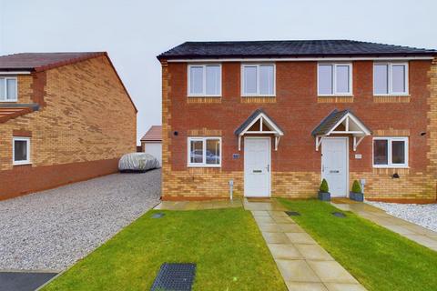 3 bedroom semi-detached house for sale, Guildford Crescent, Bridlington