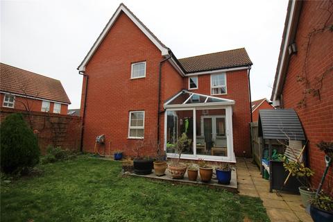 4 bedroom detached house for sale, Bayntun Drive, Lee-On-The-Solent, Hampshire, PO13