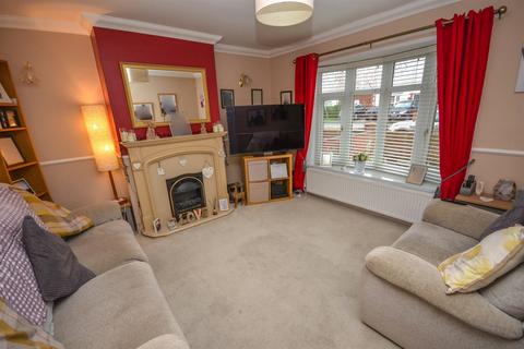 3 bedroom semi-detached house for sale, Auckland Avenue, South Shields