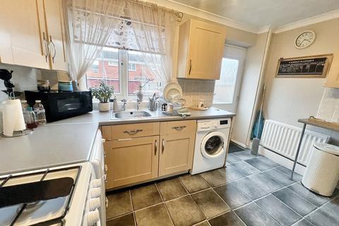 2 bedroom terraced house for sale, Barnard Close, Thornaby, Stockton-on-Tees, Durham, TS17 6PE